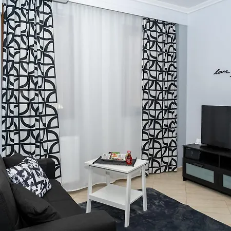 Crystal With Free Private Parking Apartman
