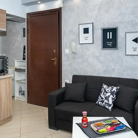Crystal With Free Private Parking Apartman